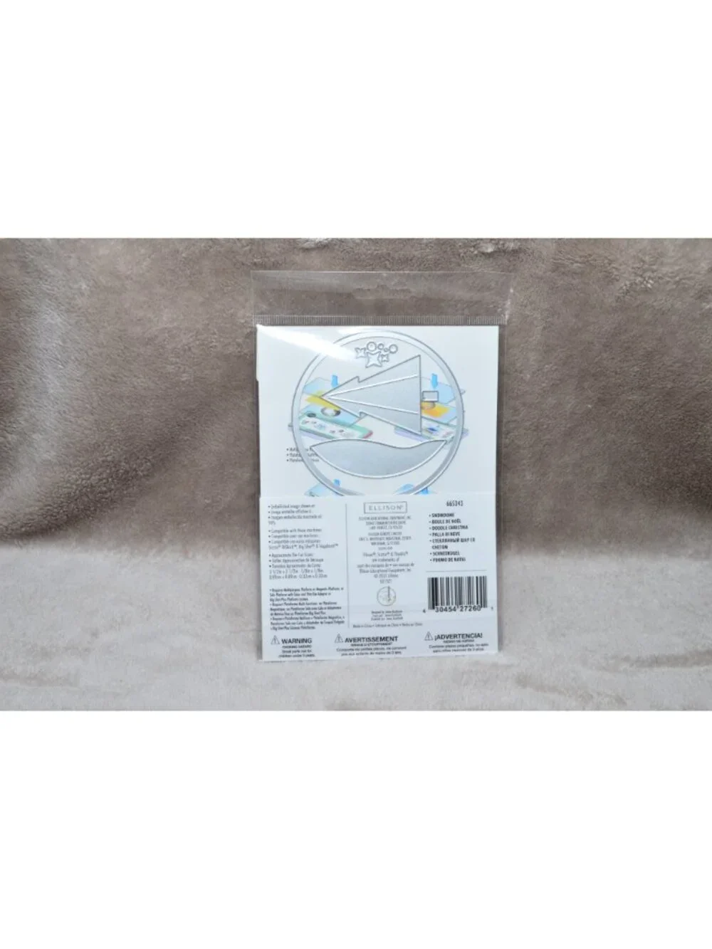 Sizzix Thinlits Snowdome Chrismtas  Metal Die Cuttting Set Holiday Paper Crafts